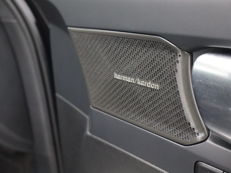 Used Volvo XC40 2025 for sale - 76981080: Photo 16