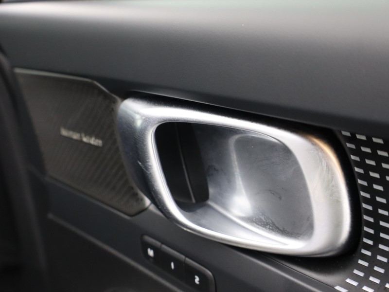 Used Volvo XC40 2025 for sale - 76981080: Photo 17