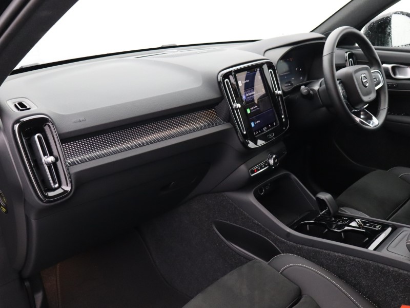 Used Volvo XC40 2025 for sale - 76981080: Photo 27