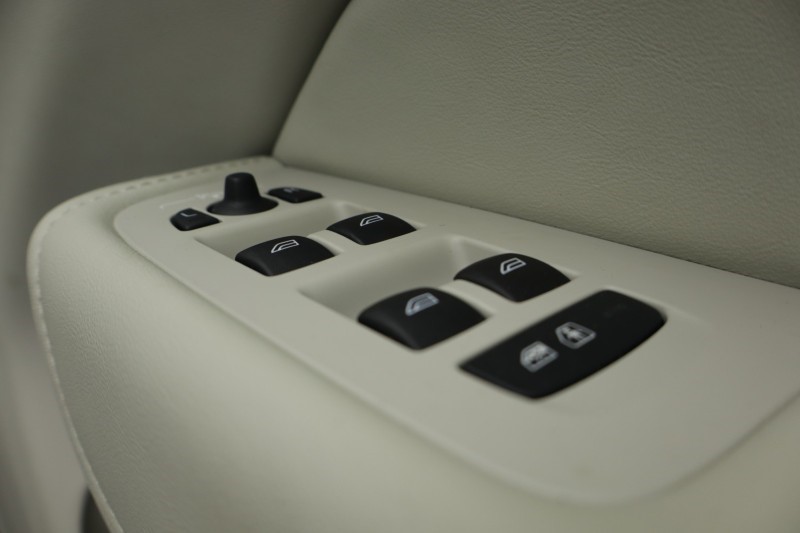 Used Volvo XC60 2025 for sale - 77406449: Photo 33