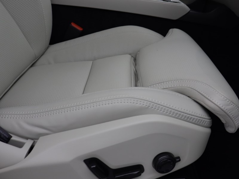 Used Volvo XC90 2026 for sale - 77848233: Photo 37