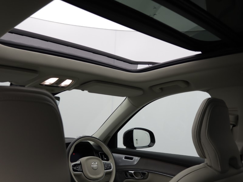 Used Volvo XC90 2026 for sale - 77848233: Photo 41