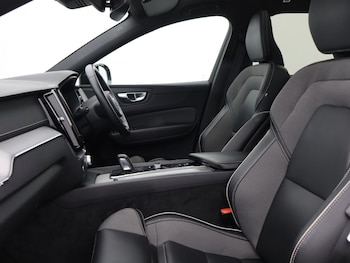 Used Volvo XC60 2022 for sale - 79232133: Photo