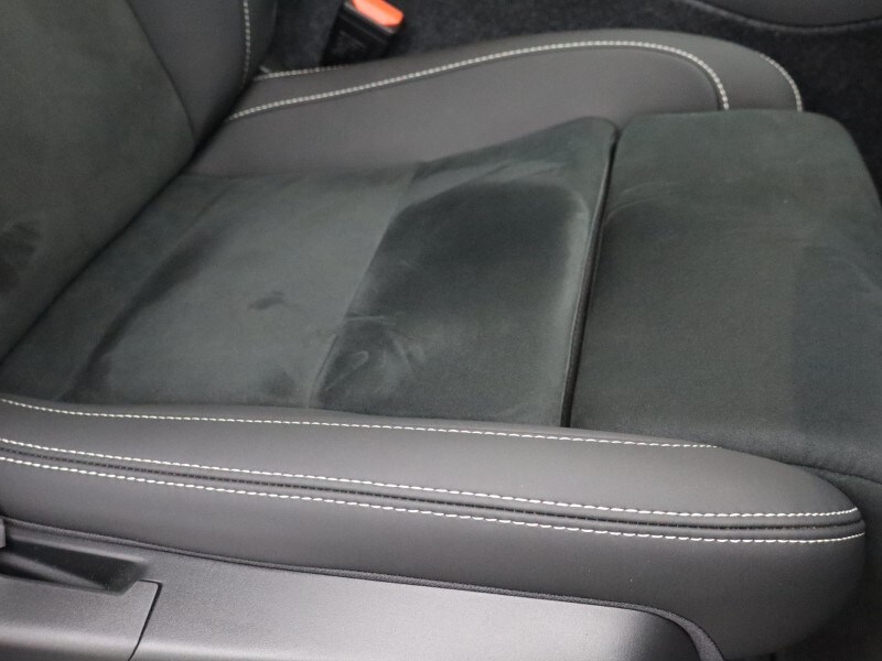 Used Volvo XC40 2025 for sale - 76981309: Photo 23