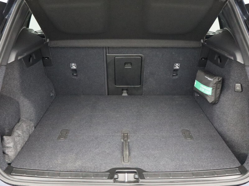 Used Volvo XC40 2025 for sale - 76981309: Photo 56