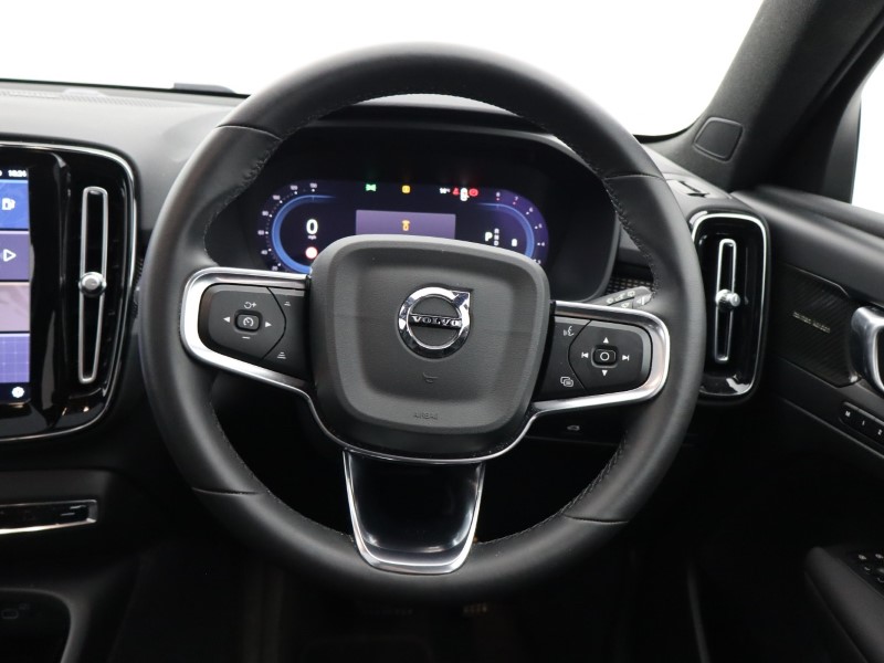 Used Volvo XC40 2023 for sale - 76981048: Photo 33