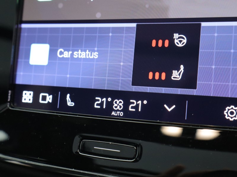 Used Volvo XC40 2023 for sale - 76981048: Photo 43