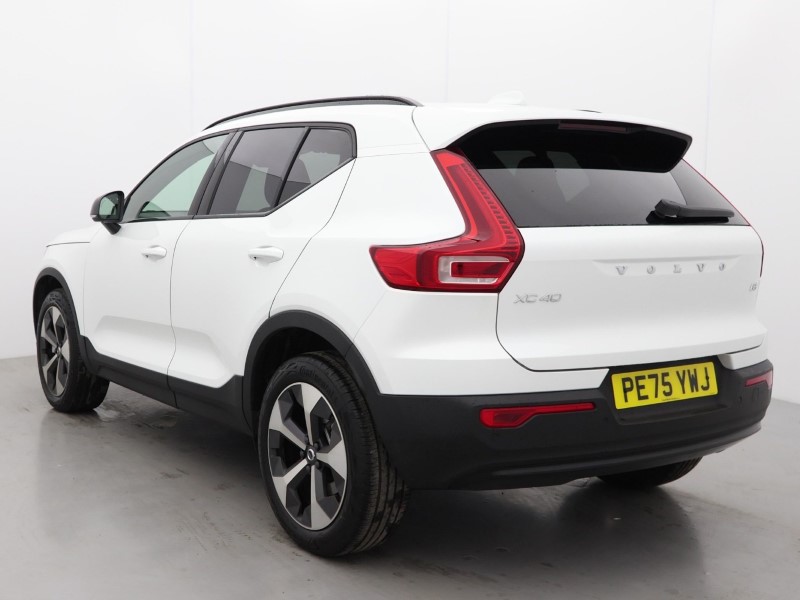 Used Volvo XC40 2025 for sale - 76980949: Photo 3