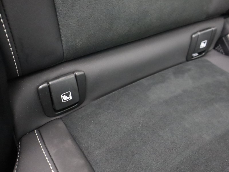 Used Volvo XC40 2025 for sale - 76980949: Photo 30