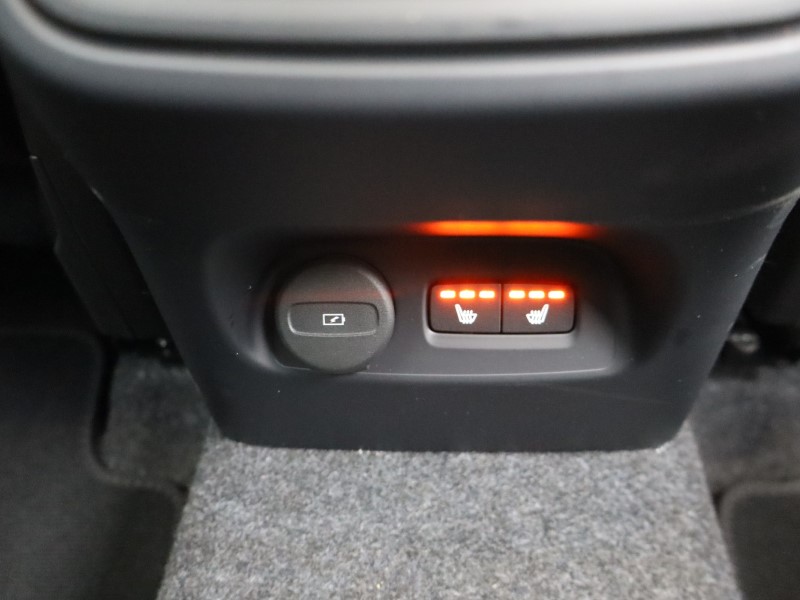 Used Volvo XC40 2025 for sale - 76980949: Photo 32