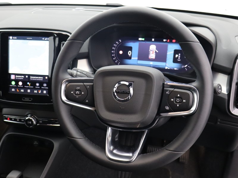 Used Volvo XC40 2025 for sale - 76980949: Photo 34