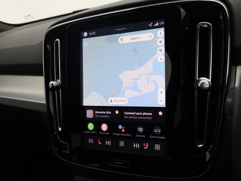 Used Volvo XC40 2025 for sale - 76980949: Photo 38