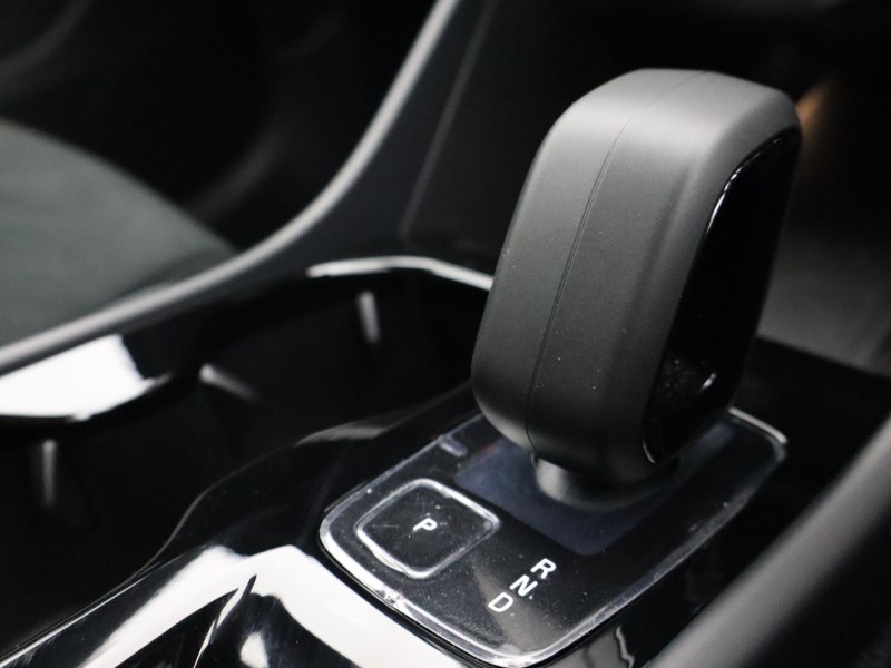 Used Volvo XC40 2025 for sale - 76980949: Photo 44