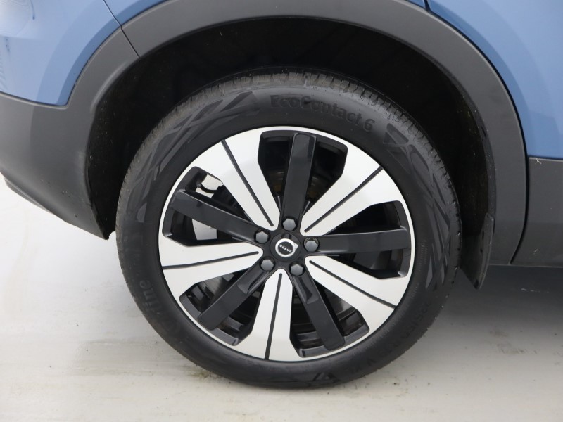 Used Volvo XC40 2023 for sale - 76981582: Photo 12