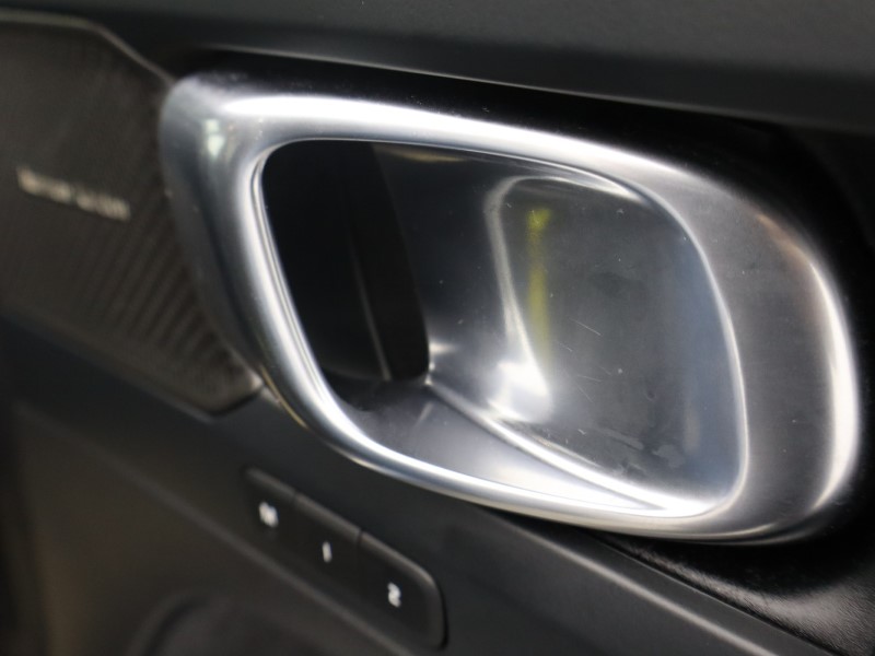 Used Volvo XC40 2023 for sale - 76981582: Photo 19