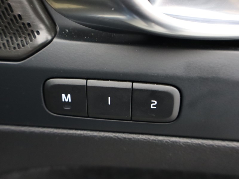 Used Volvo XC40 2023 for sale - 76981582: Photo 20