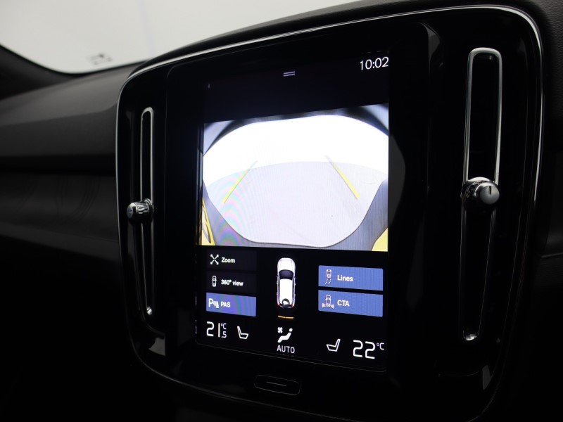 Used Volvo XC40 2023 for sale - 76981582: Photo 42