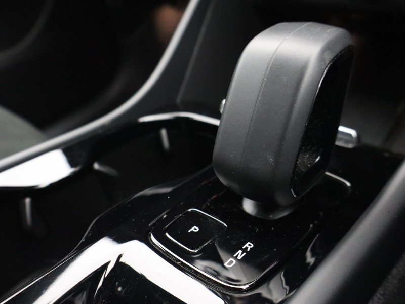 Used Volvo XC40 2023 for sale - 76981582: Photo 46