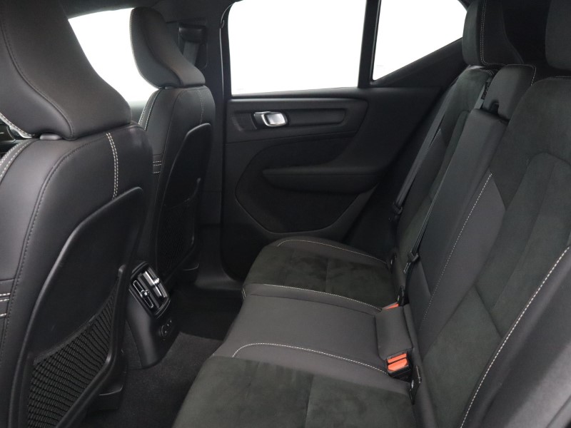 Used Volvo XC40 2023 for sale - 76981582: Photo 7