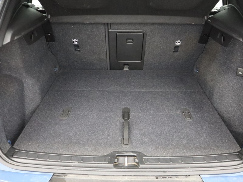 Used Volvo XC40 2023 for sale - 78133666: Photo 26