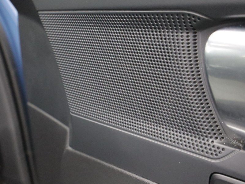 Used Volvo XC40 2023 for sale - 78133666: Photo 30