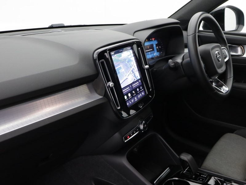 Used Volvo XC40 2023 for sale - 78133666: Photo 41