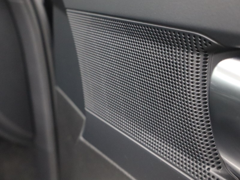 Used Volvo XC40 2025 for sale - 76980982: Photo 17