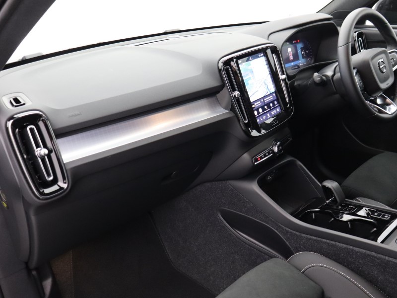 Used Volvo XC40 2025 for sale - 76980982: Photo 27