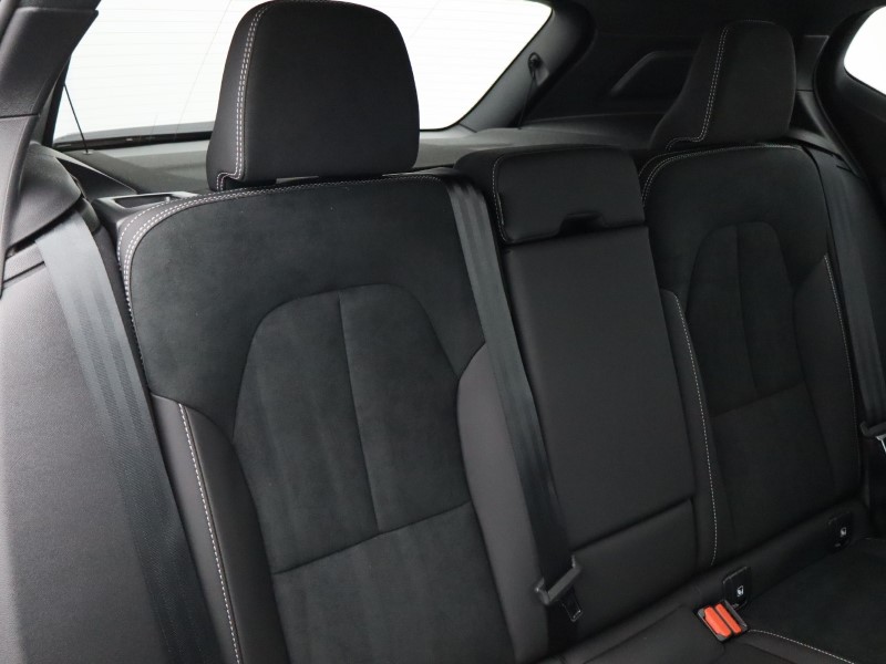 Used Volvo XC40 2025 for sale - 76980982: Photo 30