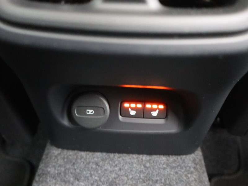 Used Volvo XC40 2025 for sale - 76980982: Photo 33