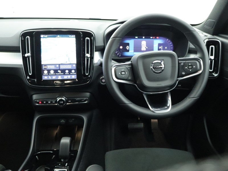 Used Volvo XC40 2025 for sale - 76980982: Photo 34