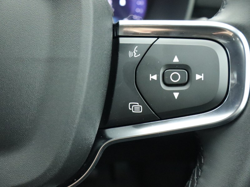 Used Volvo XC40 2025 for sale - 76980982: Photo 37