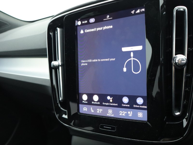 Used Volvo XC40 2025 for sale - 76980982: Photo 43