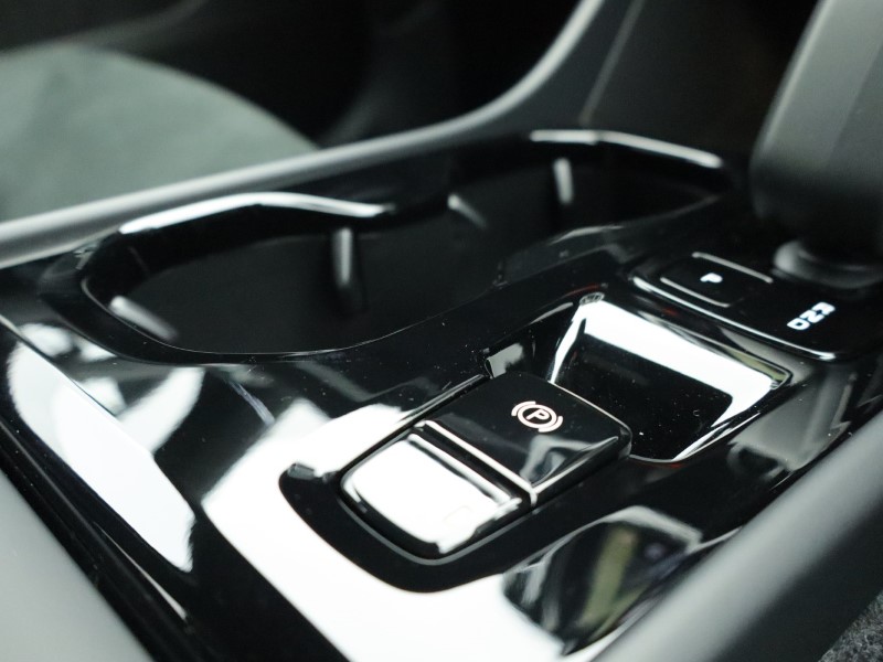 Used Volvo XC40 2025 for sale - 76980982: Photo 48