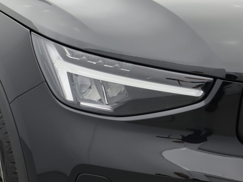 Used Volvo XC40 2025 for sale - 76980982: Photo 51