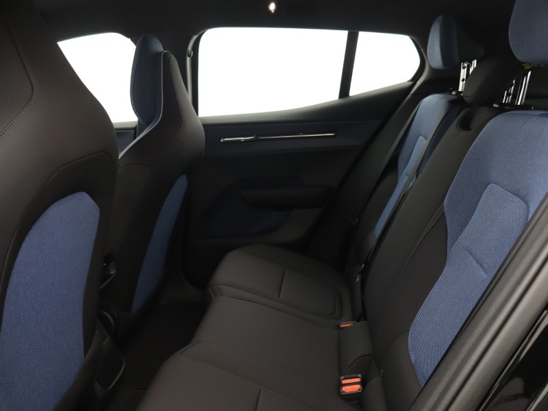 Used Volvo EX30 2025 for sale - 77248118: Photo 6