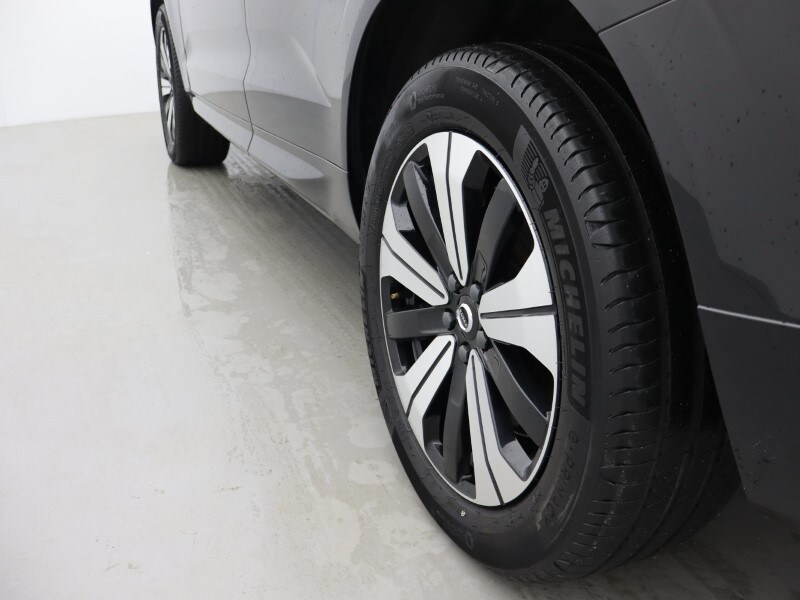 Used Volvo XC60 2025 for sale - 76982265: Photo 13