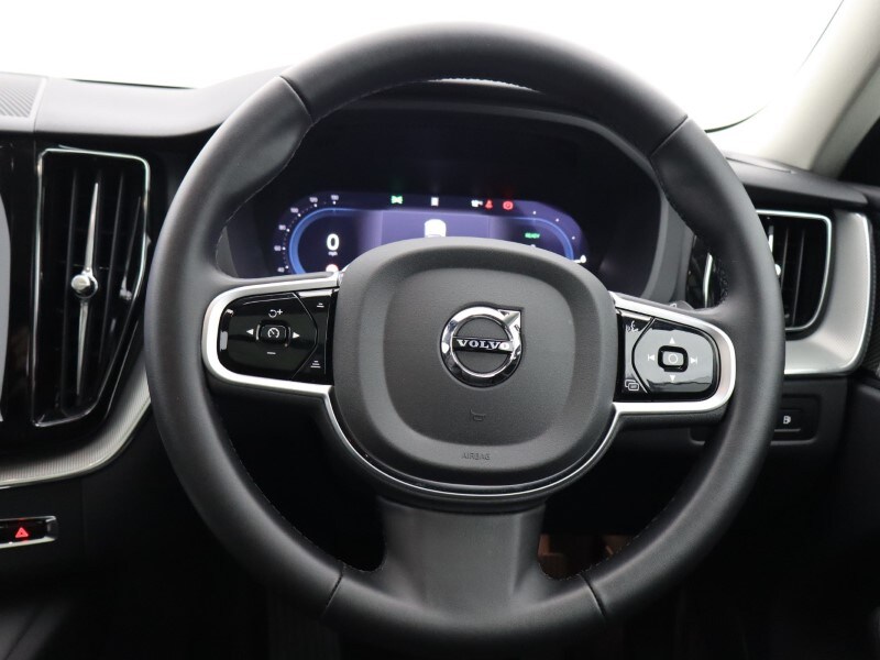 Used Volvo XC60 2025 for sale - 76982265: Photo 39
