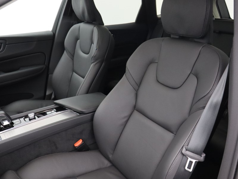 Used Volvo XC60 2025 for sale - 76982265: Photo 45