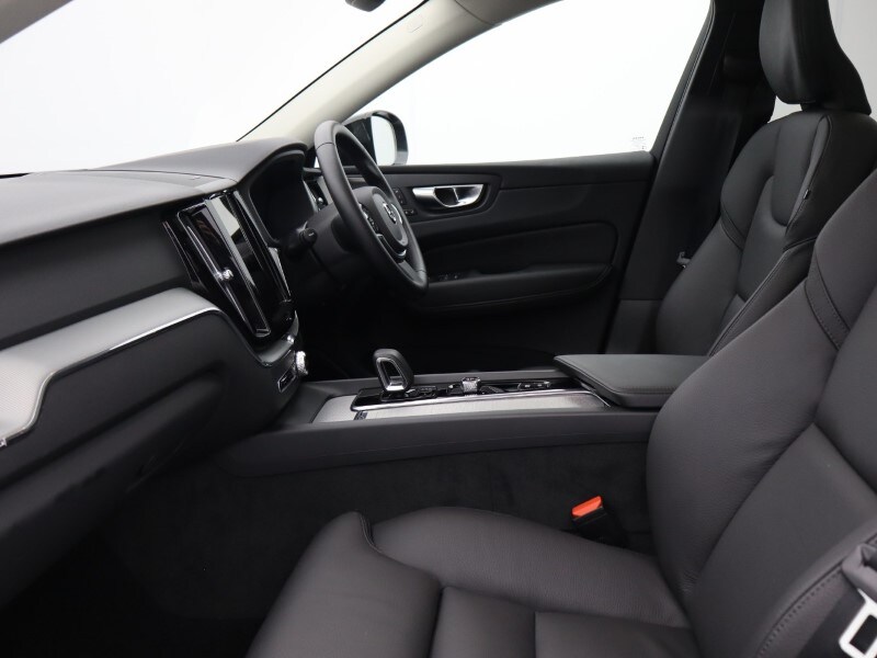 Used Volvo XC60 2025 for sale - 76982265: Photo 5