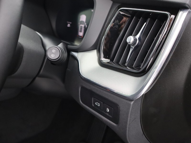 Used Volvo XC60 2025 for sale - 76982265: Photo 70