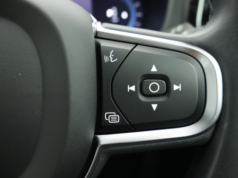 Used Volvo XC60 2023 for sale - 77353914: Photo 45