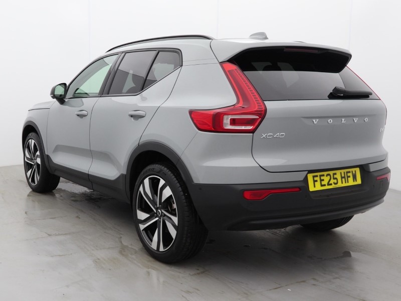 Used Volvo XC40 2025 for sale - 76982268: Photo 3