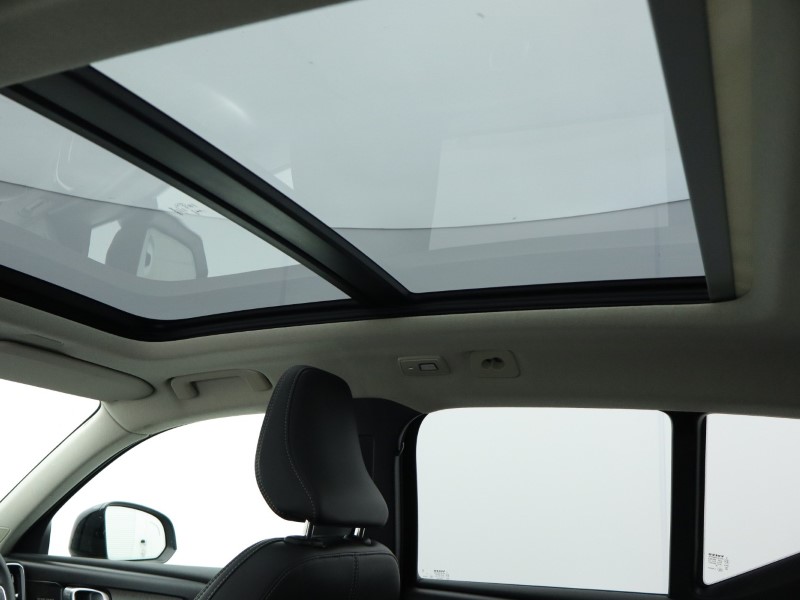 Used Volvo XC40 2025 for sale - 76982268: Photo 30