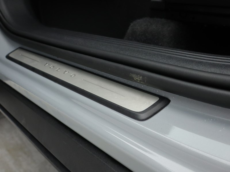 Used Volvo XC40 2025 for sale - 76982268: Photo 32