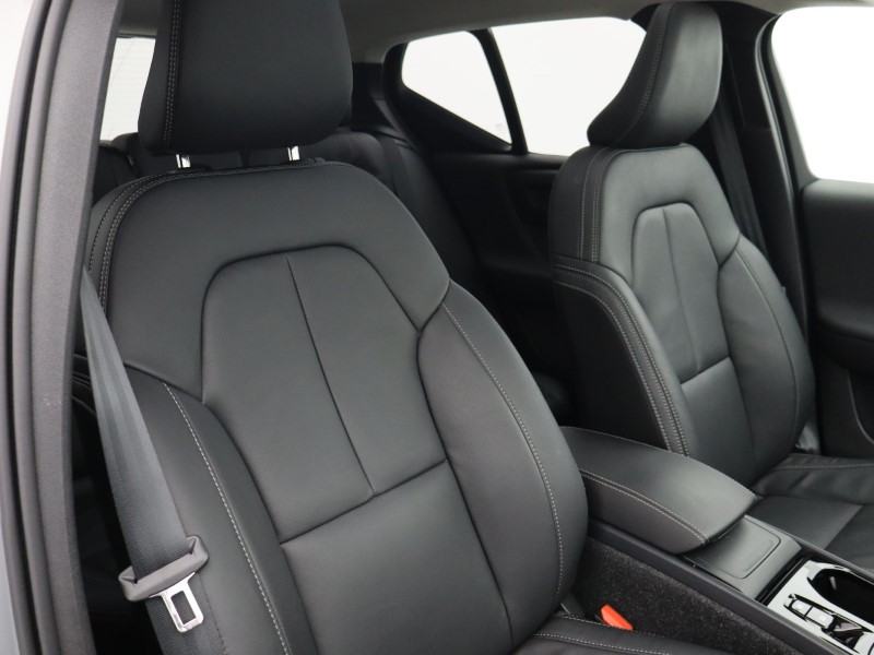 Used Volvo XC40 2025 for sale - 76982268: Photo 41