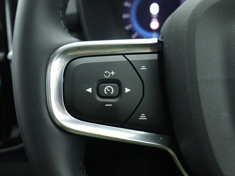 Used Volvo XC40 2025 for sale - 76982268: Photo 53