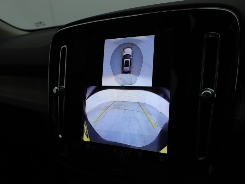 Used Volvo XC40 2025 for sale - 76982268: Photo 57