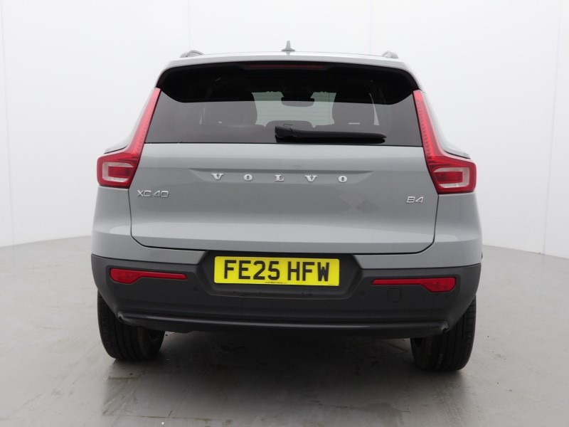 Used Volvo XC40 2025 for sale - 76982268: Photo 8