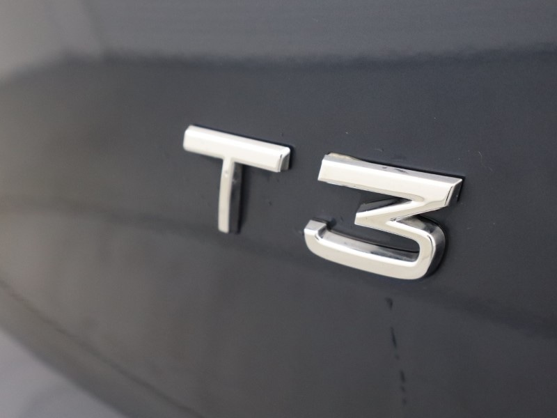 Used Volvo XC40 2021 for sale - 77036181: Photo 21